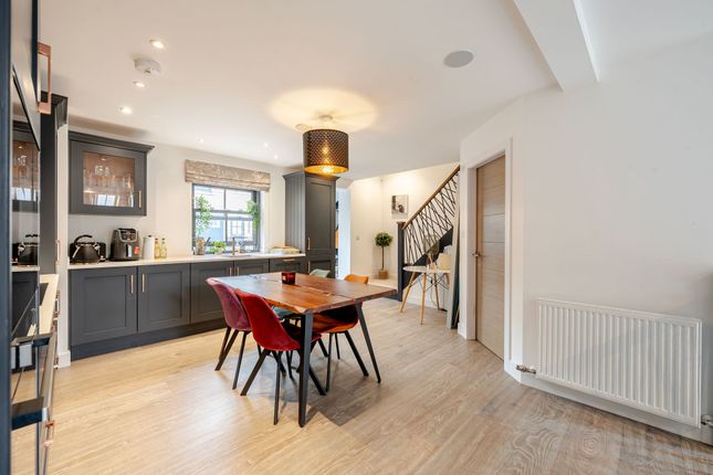 4 Meadley Square Whiteley Yard, Knaresborough photo 4