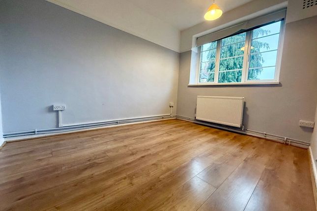 22 Therapia Road, London photo 3