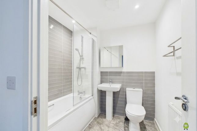 21, Crete Hall Road, Gravesend photo 5