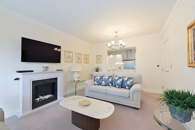 Apartment 1, Fern House, 10, Pinewood Place, Berkshire photo 4
