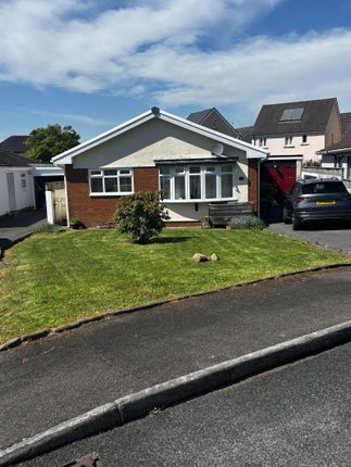 3-bed house on 50, Llwyn Y Bryn, Ammanford, £250,000