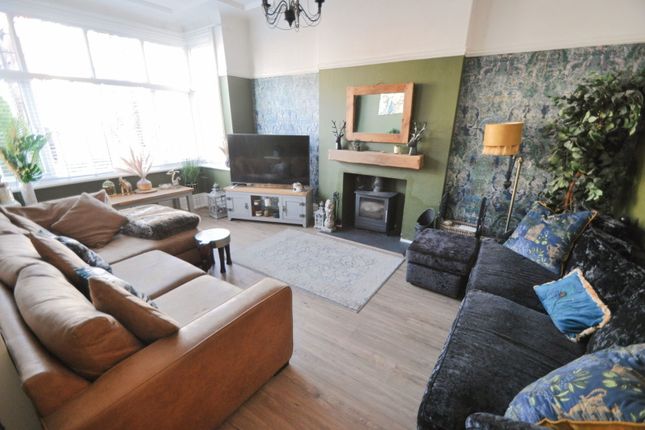 13, Seafield Drive, Wallasey photo 2