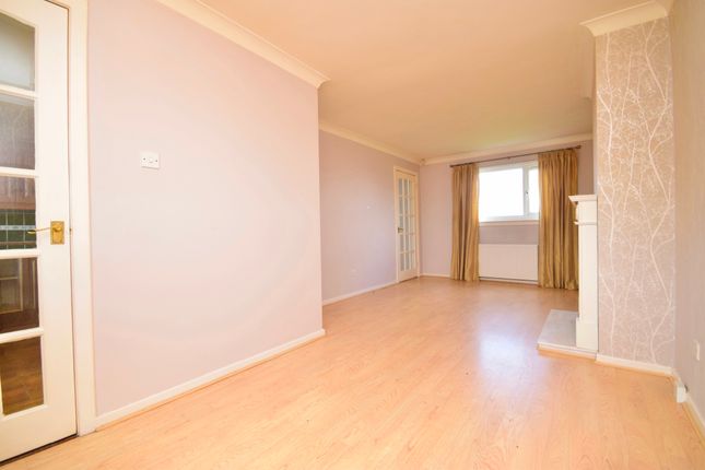 3 Lennox Crescent, Glasgow photo 4