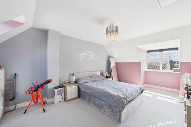 33 Lister Corner, Leighton Buzzard photo 4