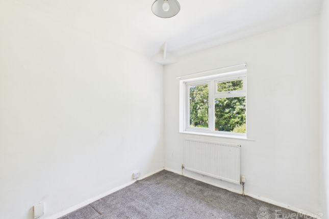 9 Lindfield Estate North, WILMSLOW photo 4