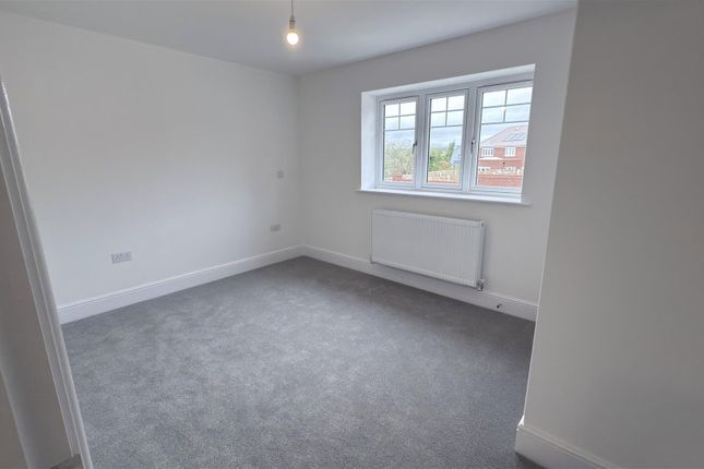 Plot 18, The Rose, Severn Meadows, Upton Upon Severn photo 4