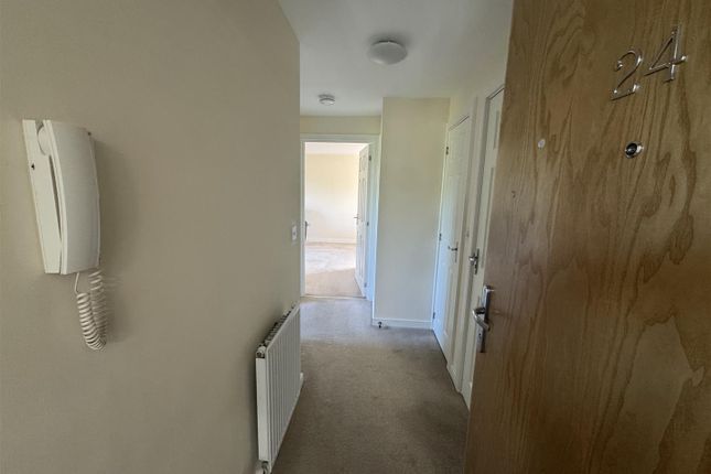 24, Lamprey Court, Birmingham photo 3