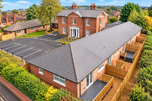 3-bed bungalow on 2, Lymehurst Place, Ellesmere Road, Shrewsbury, £310,000
