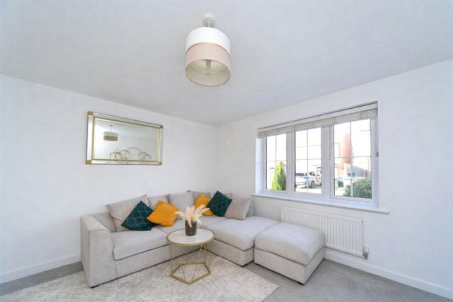 2, Primrose Field, Pevensey photo 3