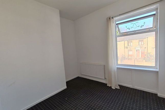 34, Clara Street, Huddersfield photo 5