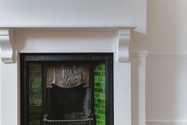 152, Albert Road, London photo 3