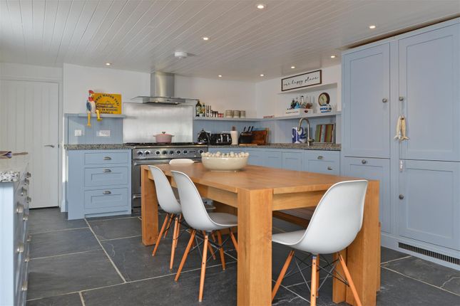 Property for sale in St. Catherines Cove, Fowey