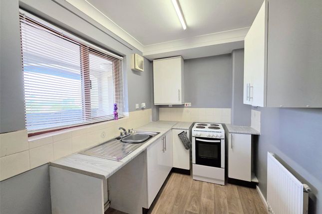 13, Beech Court, Rednal photo 2