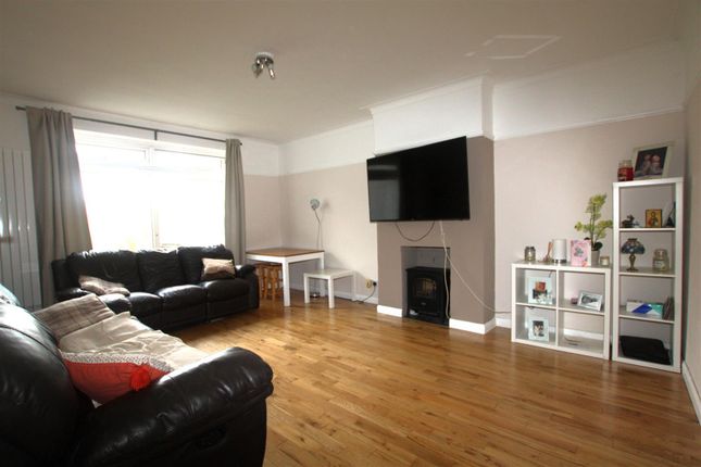 End terrace house for sale in Norbury Avenue, London