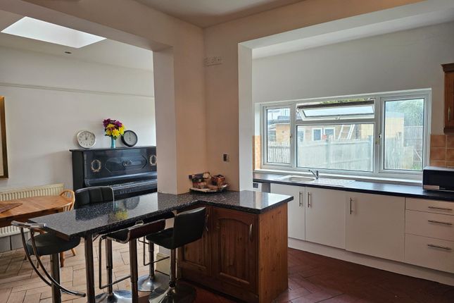 Woodgrange 9, Woodgrange, London photo 3