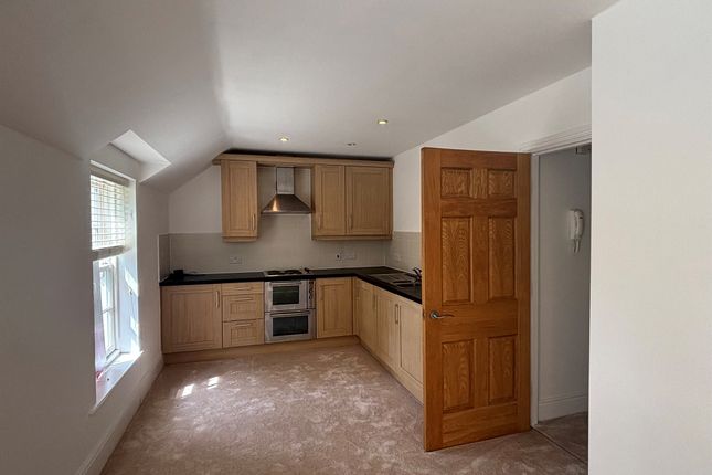 Flat for sale in Pemberton Grove, Bawtry, Doncaster