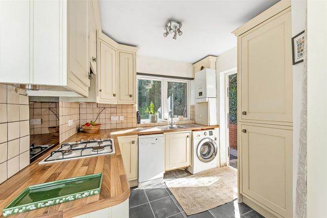 35, Eskdale Gardens, Purley photo 4