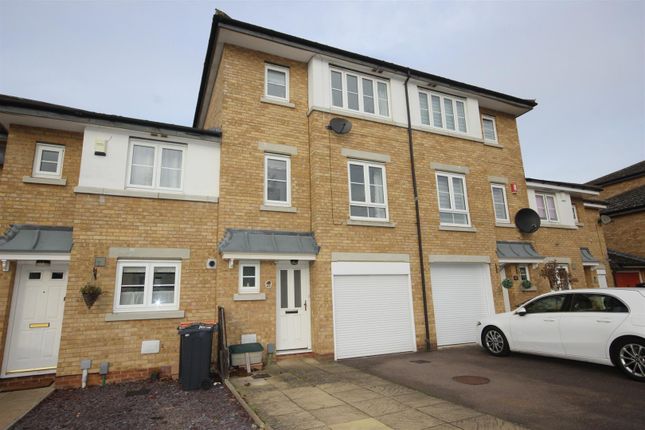 Terraced house for sale in Kathie Road, Bedford