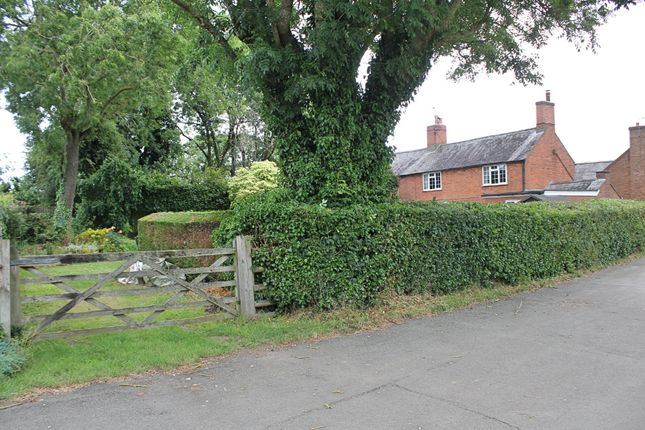 Cottage for sale in Main Street, Tugby, Leicester
