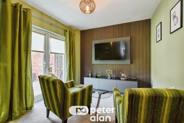 3, Clos Gelli Dawel, Merthyr Tydfil photo 3