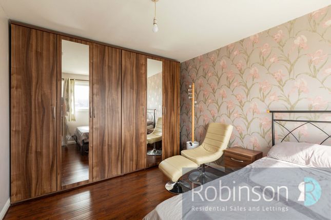 18 Sunderland Road, Maidenhead photo 4