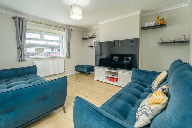 30 Simonside Crescent, HADSTON photo 2