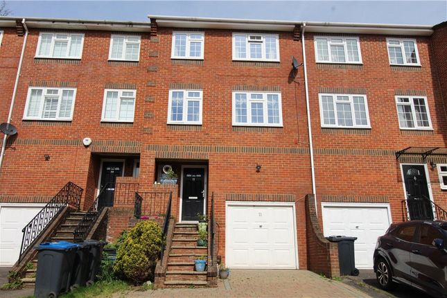 Thumbnail Terraced house to rent in Spindlewood Gardens, Croydon