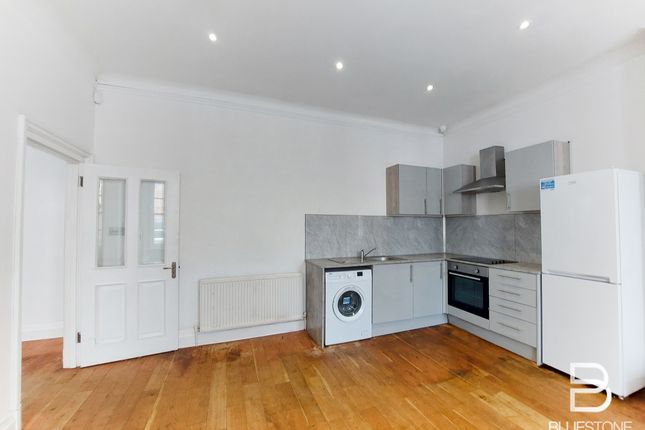 Thumbnail Flat to rent in South End, South Croydon