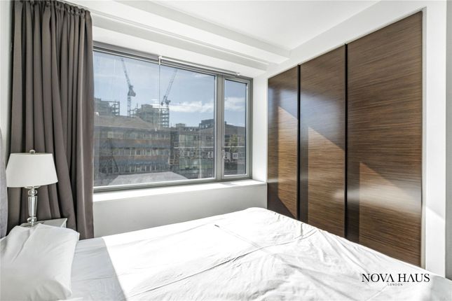 Flat to rent in The Corniche, 24 Albert Embankment, South Bank
