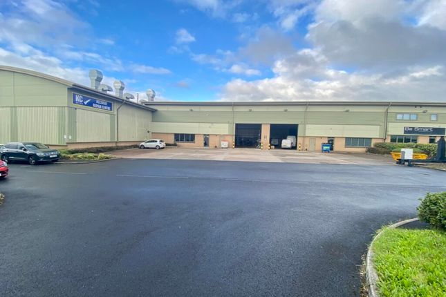Thumbnail Industrial to let in Unit 4 Centurion Business Park, Davyfield Road, Blackburn