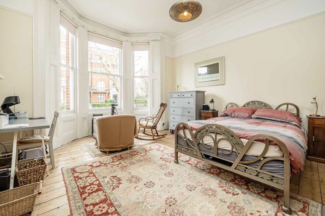 Raised Ground Floor Flat, 210, Randolph Avenue, Maida Vale photo 3