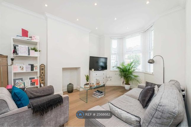 Front Bedroom (Shown As Lounge In This Photo)