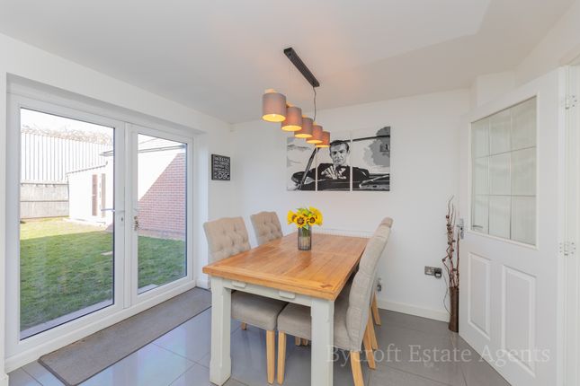 57, Whitby Road, Great Yarmouth photo 4