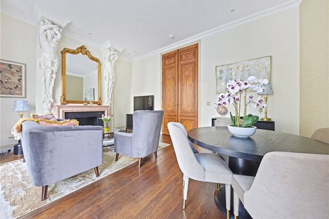 Maisonette to rent in Ovington Square, Knightsbridge, London