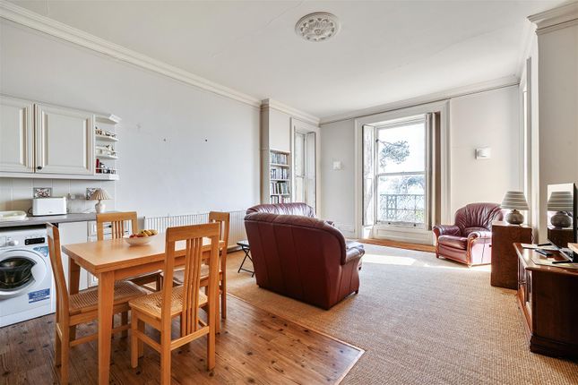 Flat 2, Seaforth Lodge, Old Beer Road, Seaton photo 4