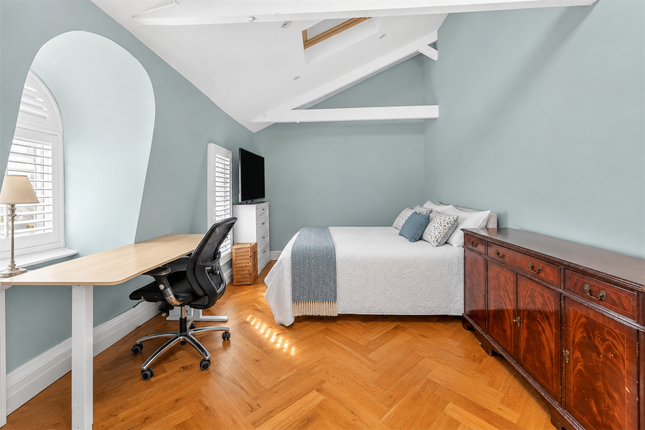 Second To Fourth Floor Maisonette, 50 Redcliffe Square, London photo 4