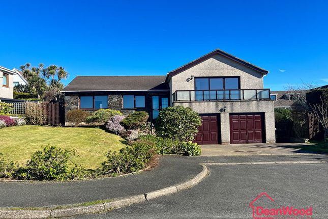 18, Banks Howe, Onchan photo 2