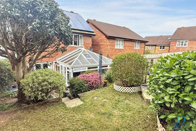 256, Manor View, Par photo 2
