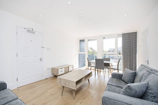 Thumbnail Flat to rent in Tregenna Court, Wembley