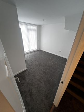 42, Millfold Rise, Rotherham photo 5