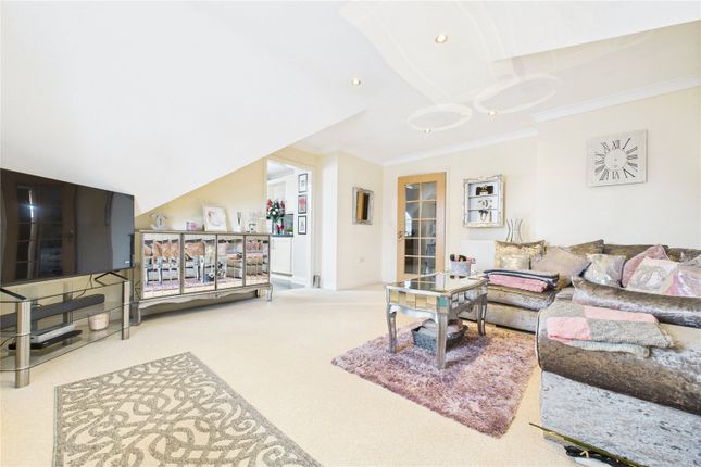 5, Peel Court, Pangbourne photo 4