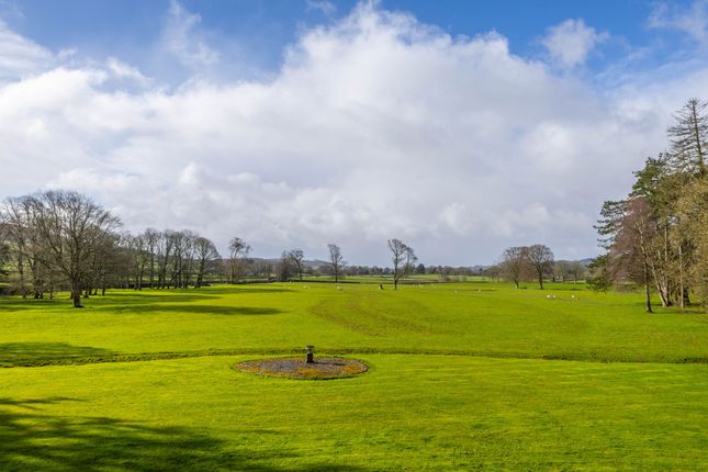 Flat 5, Broughton Lodge, Grange-Over-Sands photo 4