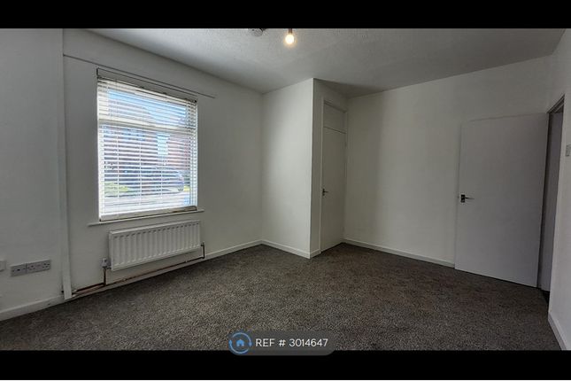 Derby St, Ince, Wigan photo 3
