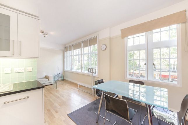 Flat to rent in Kingsway, Holborn