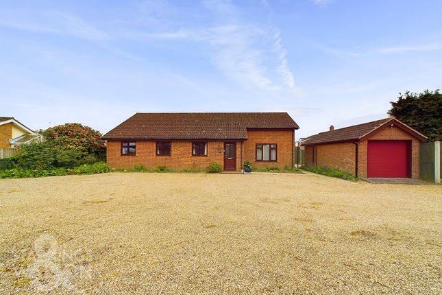 Detached bungalow to rent in Station Road, Lingwood, Norwich