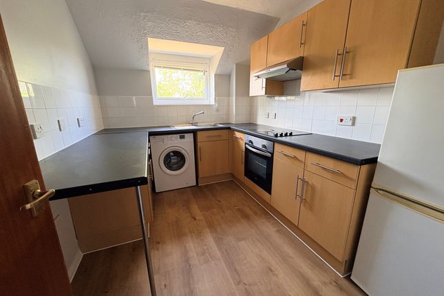 Flat 13, Bristol photo 3