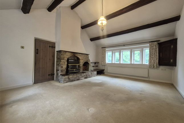 35, Wool Road, Saddleworth photo 3