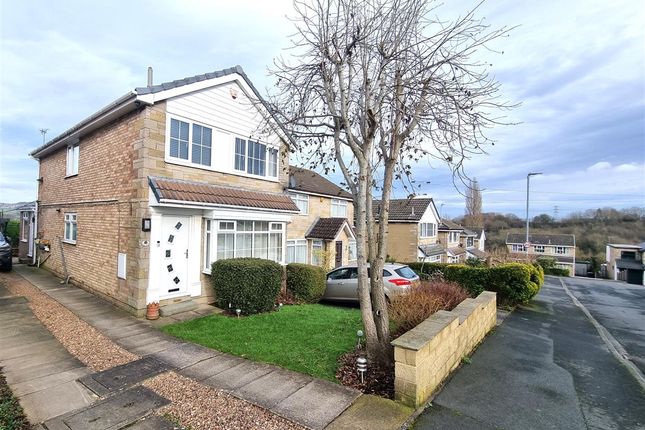 Detached house for sale in Kirklees Close, Farsley, Pudsey