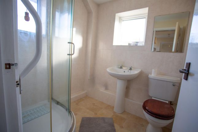 Hilbre, Furnham Crescent, Chard photo 4