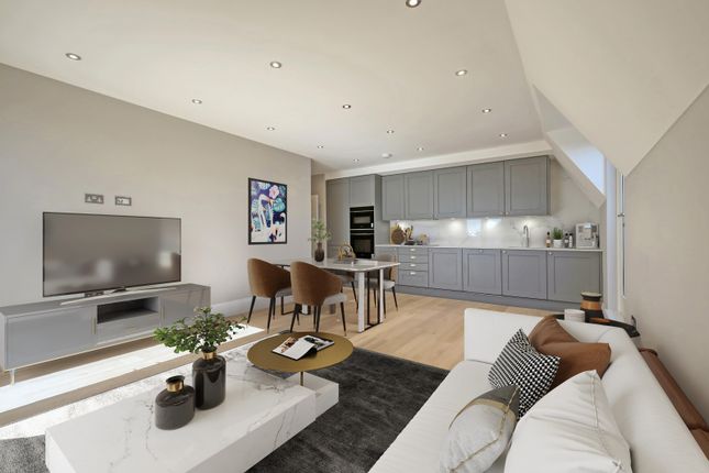 17 The Grand Apartments, Leigh-On-Sea photo 2